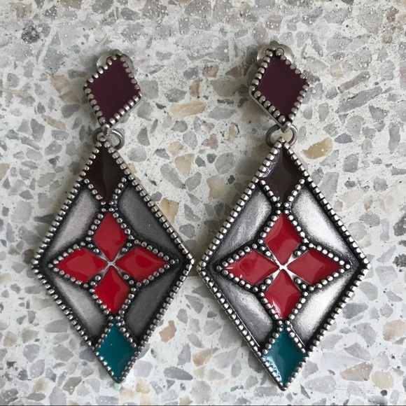 SCOOTER PARIS clip-on earrings - Picture 2 of 3